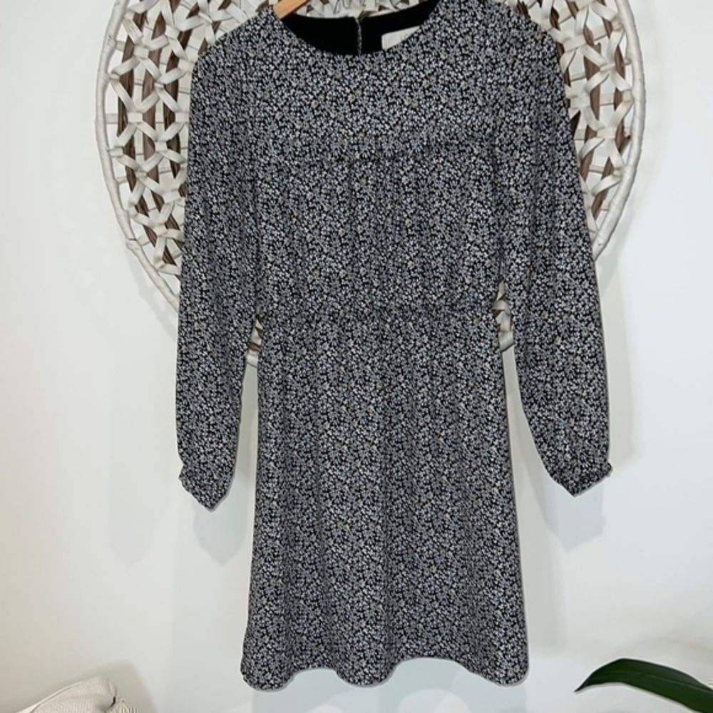 Loft blue, black and cream floral long sleeve dress size 0P